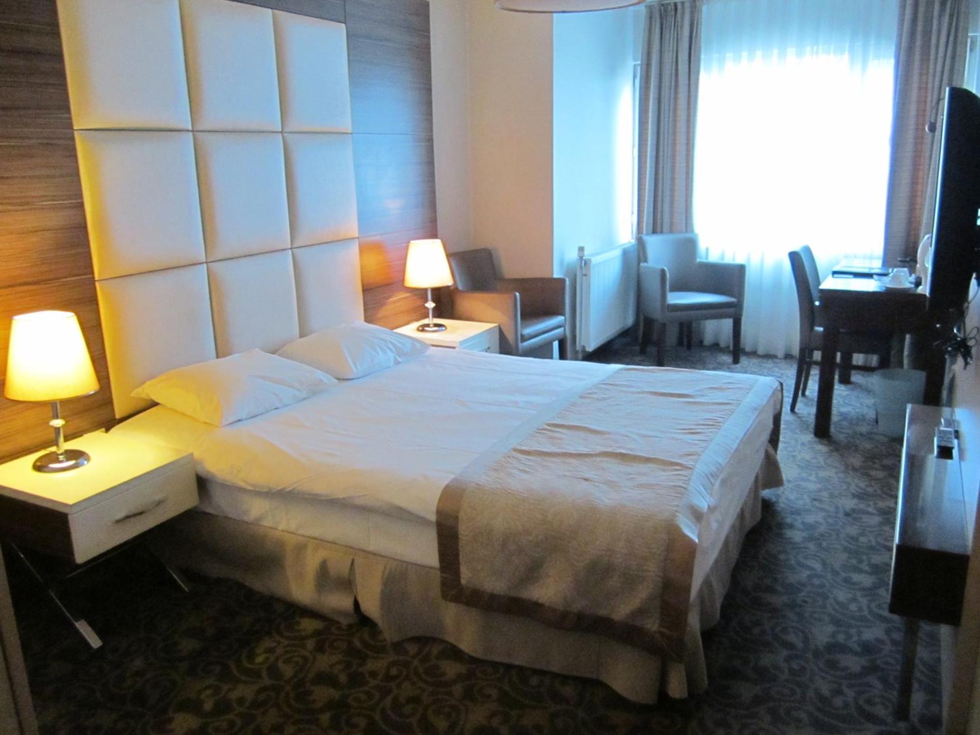 Derpa Suite Hotel Istanbul Eksteriør bilde